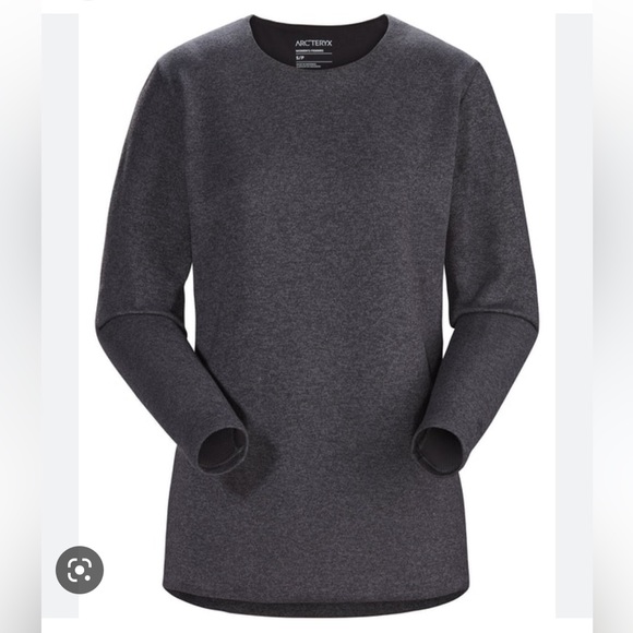 Arc’teryx Laina Sweater in Charcoal Gray - Picture 2 of 6